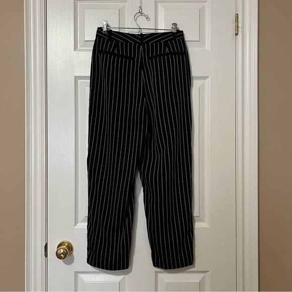 Aritzia Babaton Modesto Black White Pinstripe Straight Leg Trouser Pants - Sz 6 - Picture 7 of 16